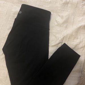 Lululemon Wunder Under leggings